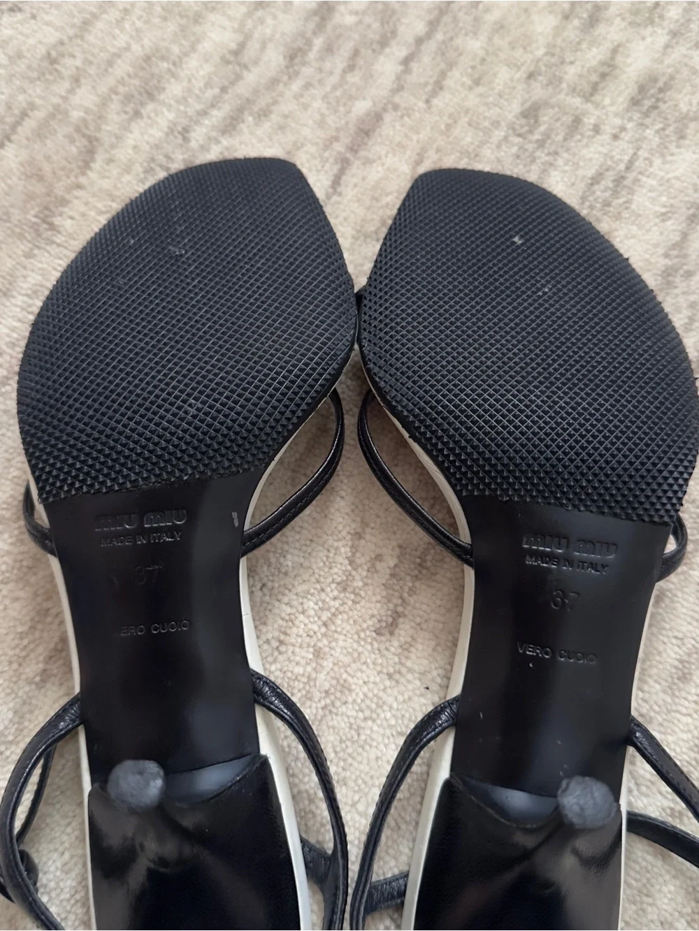 Vintage Miu Miu brown/black rose strappy sandal heels - Picture 8 of 8